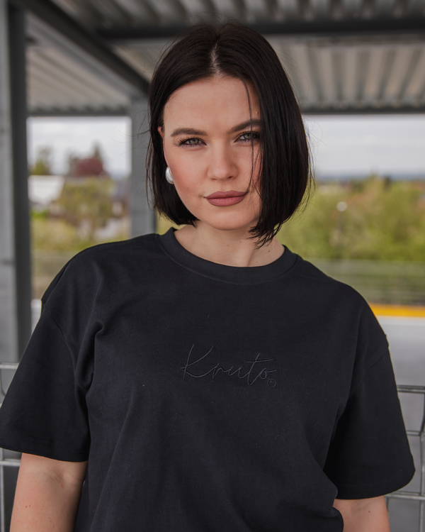 KRUTO STICK OVERSIZE T-SHIRT