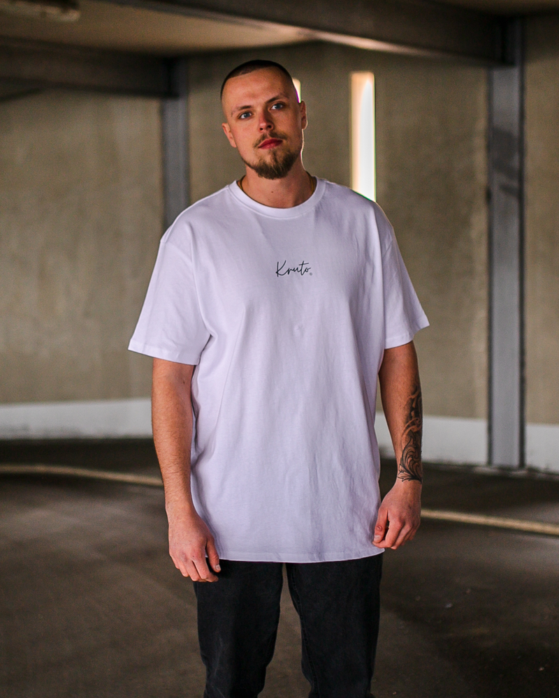 BÄR OVERSIZE T-SHIRT